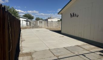 217 7th St, Fernley, NV 89408