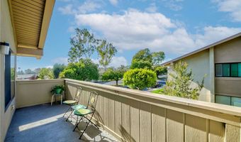 15910 Alta Vista Dr 5D, La Mirada, CA 90638