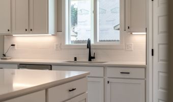 653 NW 29TH St, Battle Ground, WA 98604