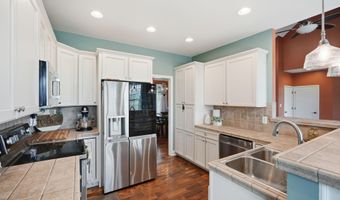 24327 Eagle Site Dr, Abingdon, VA 24211
