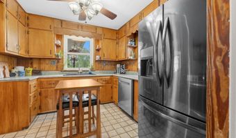 391 U Rd, Arthurdale, WV 26520
