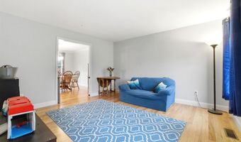 84 Juniper Cir, Auburn, NH 03032