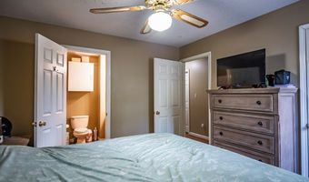 108 Dabney St, Batesville, MS 38606