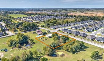 3601 N Rainbow Farm Rd, Bentonville, AR 72713