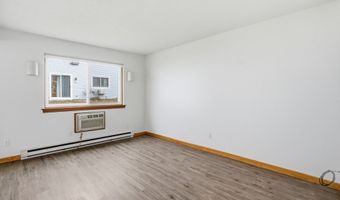 565 Clark Ave APT 17, Bristol, CT 06010