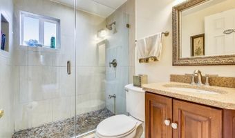 7513 HOLIDAY Ter, Bethesda, MD 20817