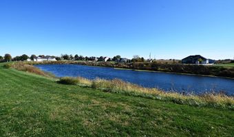 726 35th St SW, Altoona, IA 50009