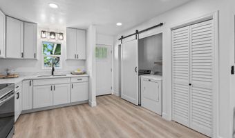 226 Hoomoku St, Kahului, HI 96732