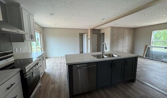 5595 AXTON Rd, Axton, VA 24054