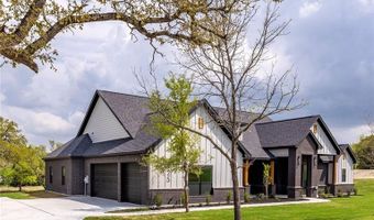 125 Oak Meadow Ln, Weatherford, TX 76085