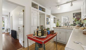 9 Pleasant St, Bath, ME 04530