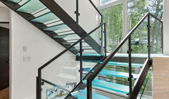 257 MOUNTAIN LAUREL Dr, Aspen, CO 81611