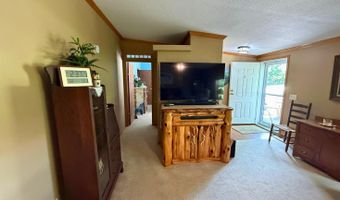 4955 S 40th Rd, Aldrich, MO 65601