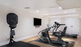 136 Adams Point Rd, Barrington, RI 02806