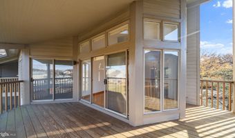 2106 CHESAPEAKE HARBOUR Dr 202, Annapolis, MD 21403