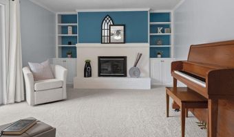 1330 N BRIARCLIFF Dr, Appleton, WI 54915