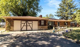 1074 S Avon Ave, Avon, IN 46123