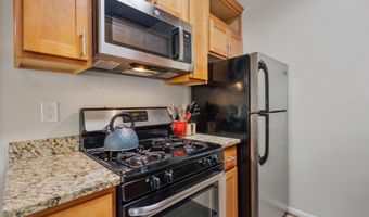 4907 AMERICANA Dr 4907H (202), Annandale, VA 22003