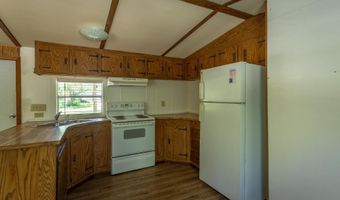 625 Maple St, Alligator Point, FL 32346