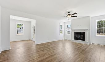 830 Winds Way, Aberdeen, NC 28315