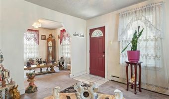 22 Parsons Ave, East Providence, RI 02914