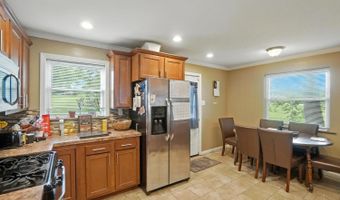 2937 Blue Rock Rd, Cincinnati, OH 45239