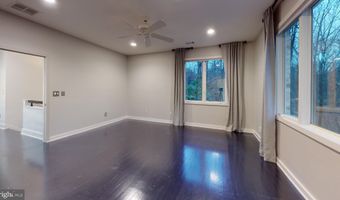 9629 EAGLE RIDGE Dr, Bethesda, MD 20817