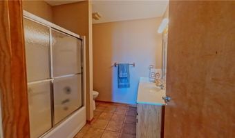 1000 Lake Viking Ter, Altamont, MO 64620
