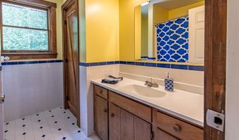 4894 GILBERT STATION Rd, Barboursville, VA 22923