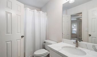 940 Waters Reach Ct, Alpharetta, GA 30022