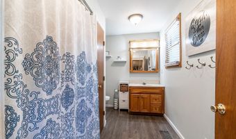 315 N York St, Albion, IN 46701