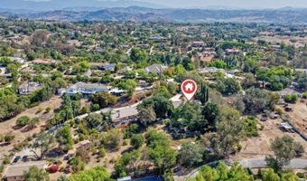 3915 Palomar Dr, Fallbrook, CA 92028
