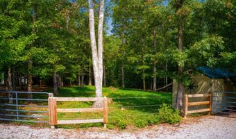326 Goad Mill Ln, Allardt, TN 38504