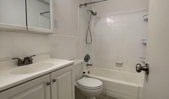 1225 KENNEDY Blvd 12H, Bayonne, NJ 07002