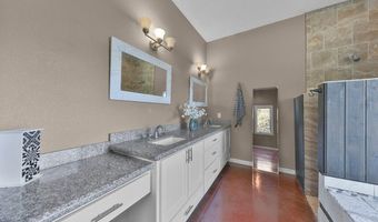 1523 Meadow Gln, Adkins, TX 78101