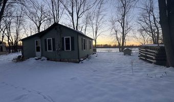 495 Lane 110 Hog Back Lk, Angola, IN 46703