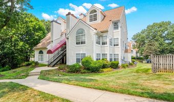 10401 BEACON RIDGE Dr 8-101, Bowie, MD 20721