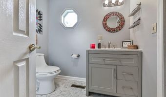 10 Southwood Dr NW, Adairsville, GA 30103