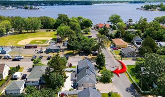 19 Harpoon St, Beachwood, NJ 08722