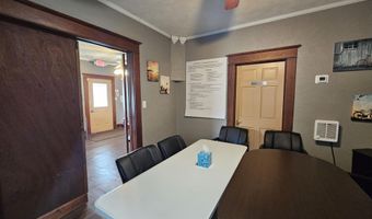 308 W Church St, Aurora, MO 65605