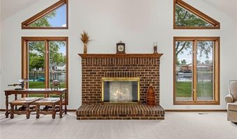 7236 Bluebill St, Algonac, MI 48001