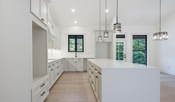 713 Province Rd, Belmont, NH 03220