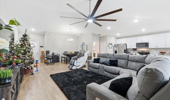 31 MORGAN St, Auburndale, FL 33823