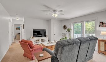 22 Dailey St G, Attleboro, MA 02703