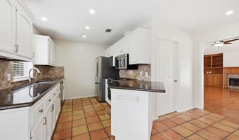 18341 Lake Indigo Dr, Baton Rouge, LA 70817