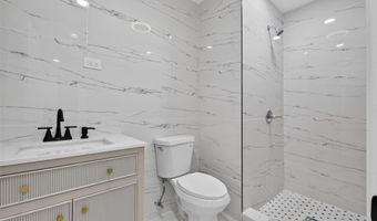139 Miller Ave, Amityville, NY 11701