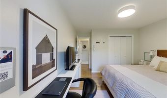 364 Bellevue Ave 5A, Newport, RI 02840