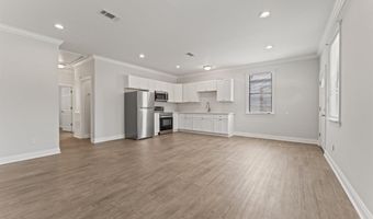 1917 Minnesota St #B, Baton Rouge, LA 70802