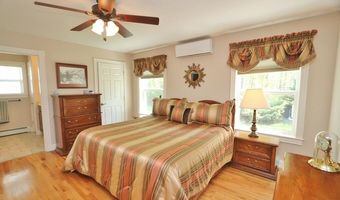 50 Kathryn Ln, Bangor, ME 04401