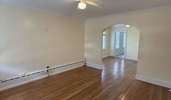 87 Manhattan Ave 2nd floor, Bridgeport, CT 06606